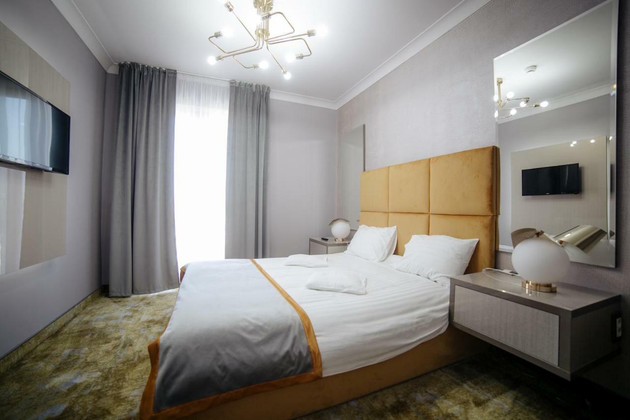 Royal Class Hotel Κλουζ-Ναπόκα Εξωτερικό φωτογραφία
